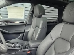 Porsche Macan T AWD 2026