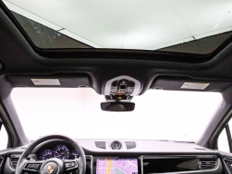 Porsche Macan T AWD 2026