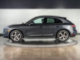 Porsche Macan Base AWD 2025