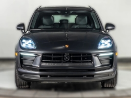Porsche Macan Base AWD 2025