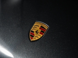 Porsche Macan Base AWD 2025