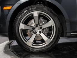 Porsche Macan Base AWD 2025