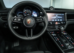 Porsche Macan Base AWD 2025