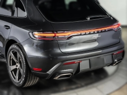 Porsche Macan Base AWD 2025