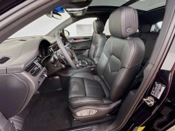 Porsche Macan T AWD 2026