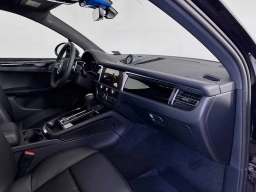 Porsche Macan T AWD 2026