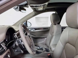 Porsche Macan T AWD 2026