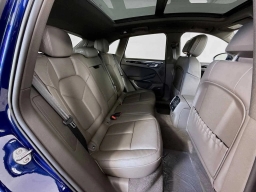 Porsche Macan T AWD 2026