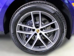 Porsche Macan T AWD 2026