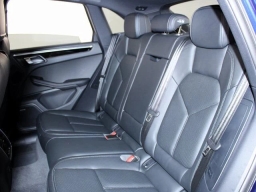 Porsche Macan T AWD 2026