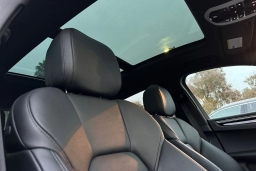 Porsche Macan T AWD 2026