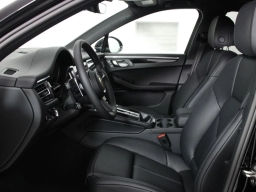 Porsche Macan T AWD 2026