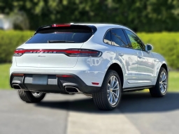 Porsche Macan T AWD 2026