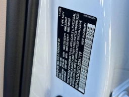 Porsche Macan T AWD 2026