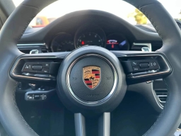 Porsche Macan T AWD 2026