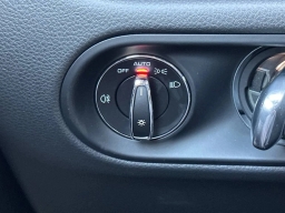 Porsche Macan T AWD 2026