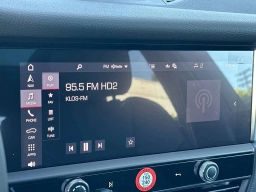 Porsche Macan T AWD 2026