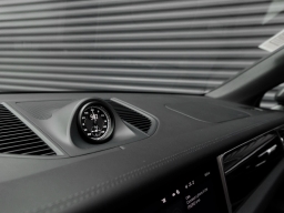 Porsche Macan T AWD 2026