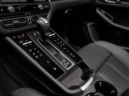 Porsche Macan T AWD 2026