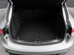 Porsche Macan T AWD 2026