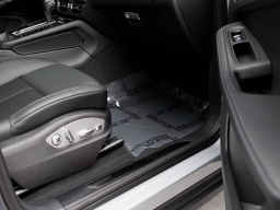 Porsche Macan T AWD 2026