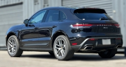 Porsche Macan T AWD 2026