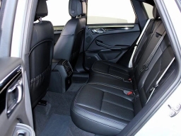 Porsche Macan T AWD 2026