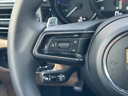 Porsche Macan T AWD 2026