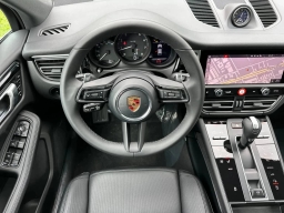 Porsche Macan T AWD 2026