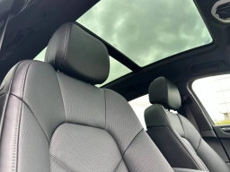 Porsche Macan T AWD 2026