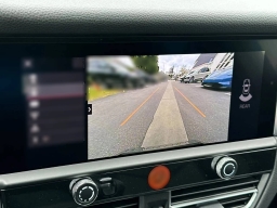 Porsche Macan T AWD 2026