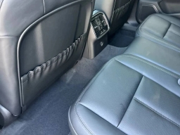 Porsche Macan T AWD 2026