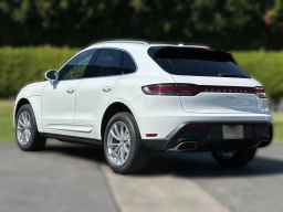 Porsche Macan T AWD 2026