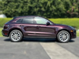 Porsche Macan T AWD 2026