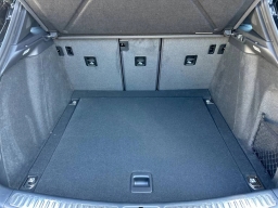 Porsche Macan T AWD 2026