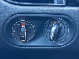 Porsche Macan T AWD 2026