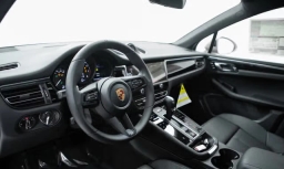 Porsche Macan T AWD 2026