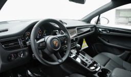 Porsche Macan T AWD 2026