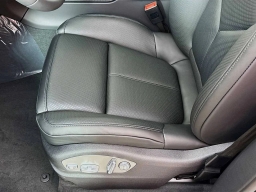 Porsche Macan T AWD 2025