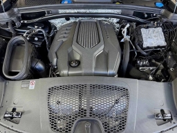 Porsche Macan T AWD 2025