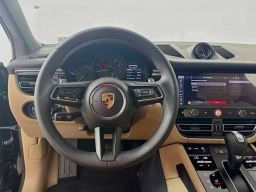 Porsche Macan T AWD 2026