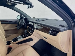 Porsche Macan T AWD 2026