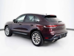 Porsche Macan T AWD 2026