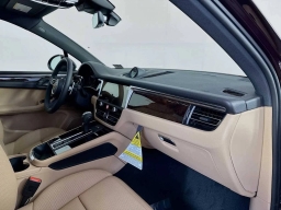 Porsche Macan T AWD 2026