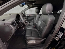 Porsche Macan T AWD 2026