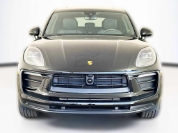 Porsche Macan T AWD 2026