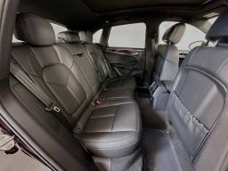 Porsche Macan T AWD 2026