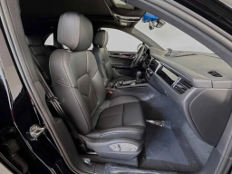 Porsche Macan T AWD 2026