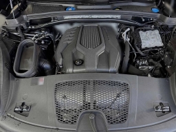 Porsche Macan T AWD 2026