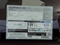 Porsche Macan T AWD 2026